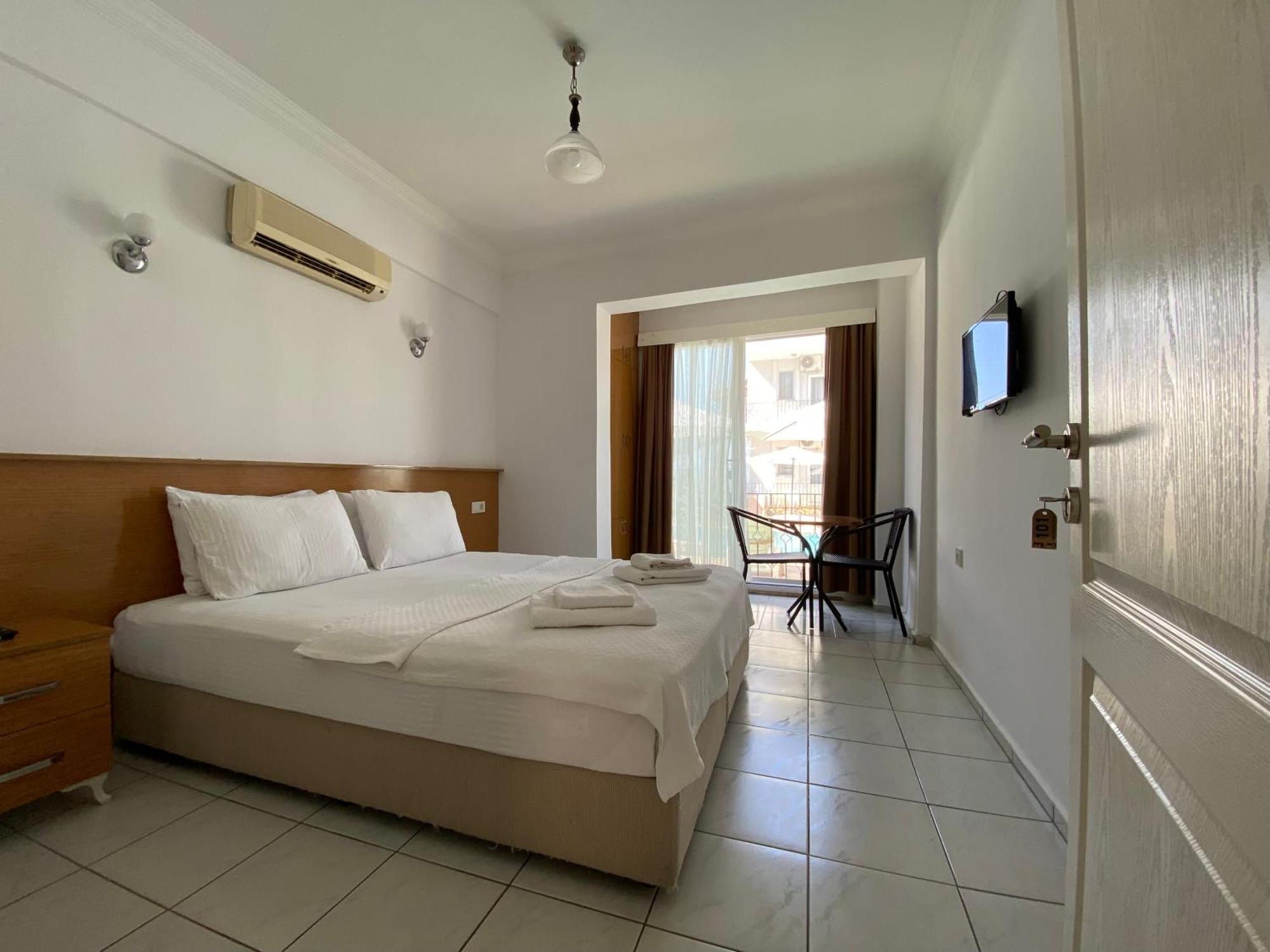 Cam Hotel Fethiye Bagian luar foto